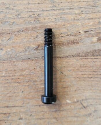 Tikka M55/M65 Bakre lådskruv